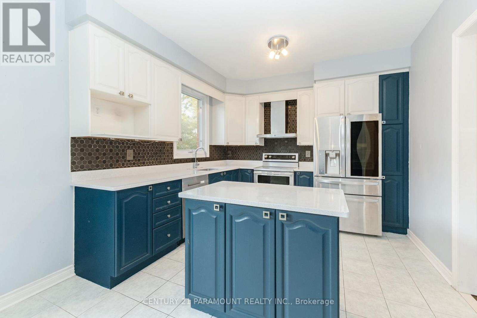 2897 Westoak Trails Boulevard, Oakville, Ontario  L6M 4V2 - Photo 13 - W13108488