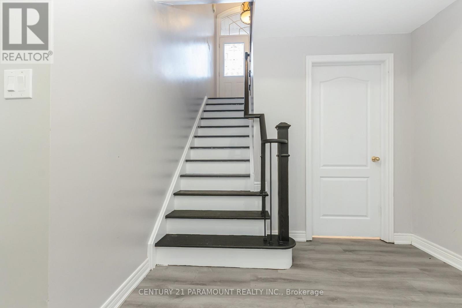 2897 Westoak Trails Boulevard, Oakville, Ontario  L6M 4V2 - Photo 28 - W13108488