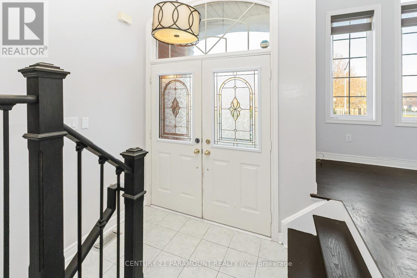 2897 Westoak Trails Boulevard, Oakville, Ontario  L6M 4V2 - Photo 3 - W13108488