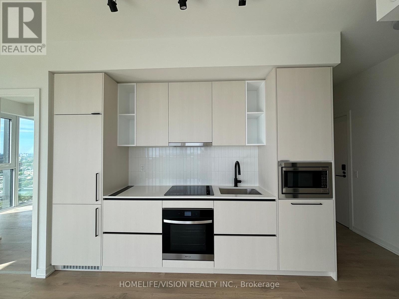 2102 - 10 Graphophone Grove, Toronto, Ontario  M6H 0E5 - Photo 4 - W13108502