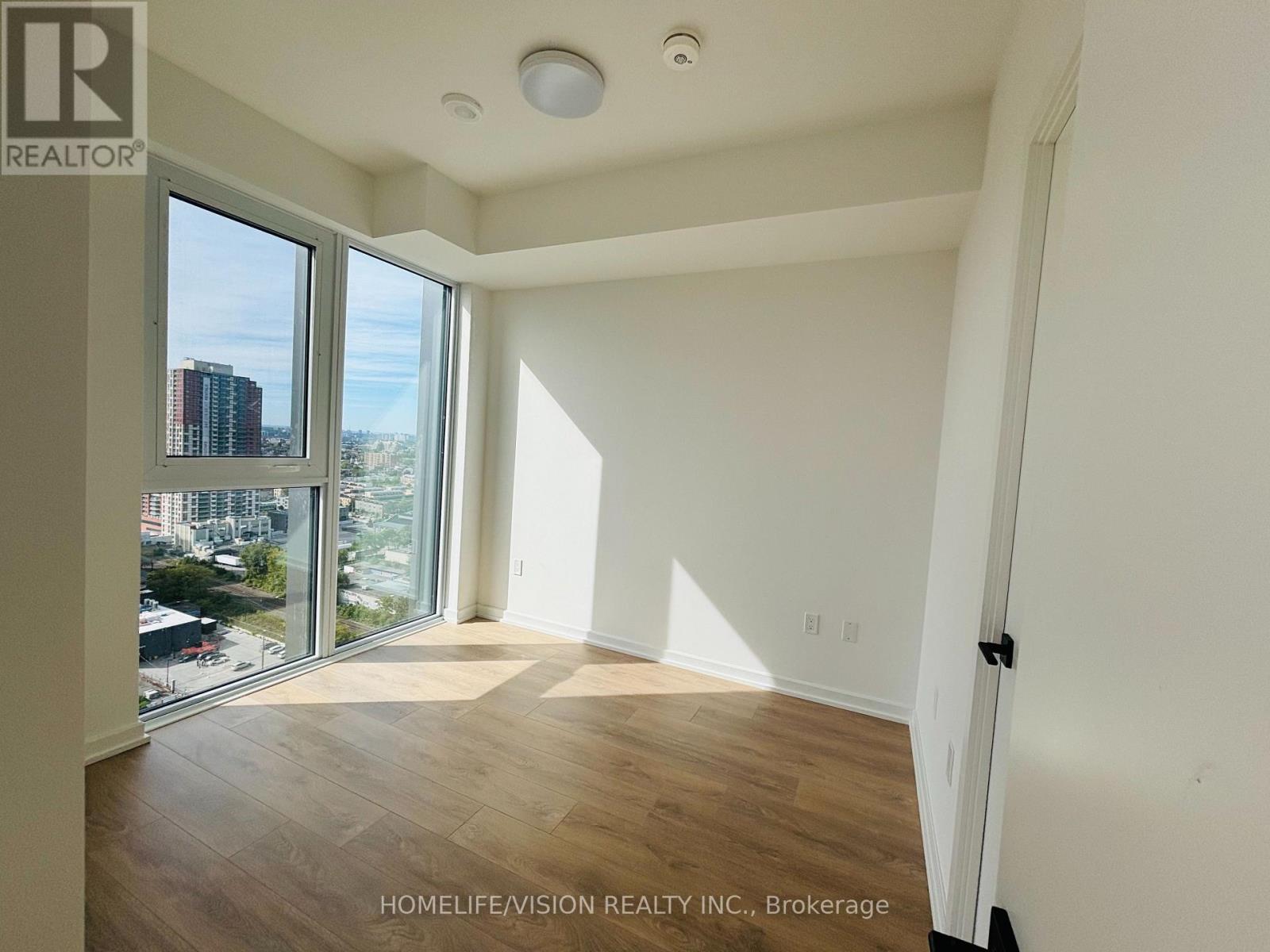 2102 - 10 Graphophone Grove, Toronto, Ontario  M6H 0E5 - Photo 6 - W13108502