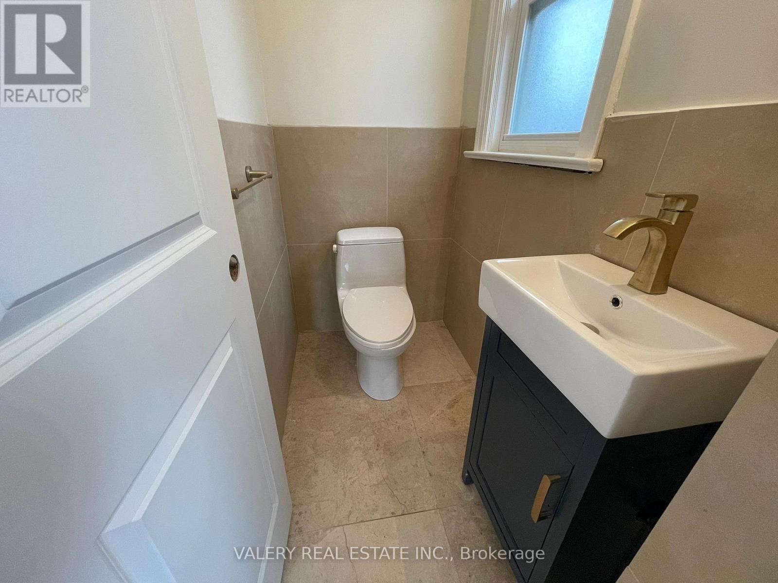 1 - 1561 Hurontario Street, Mississauga, Ontario  L5G 3H7 - Photo 15 - W12897234