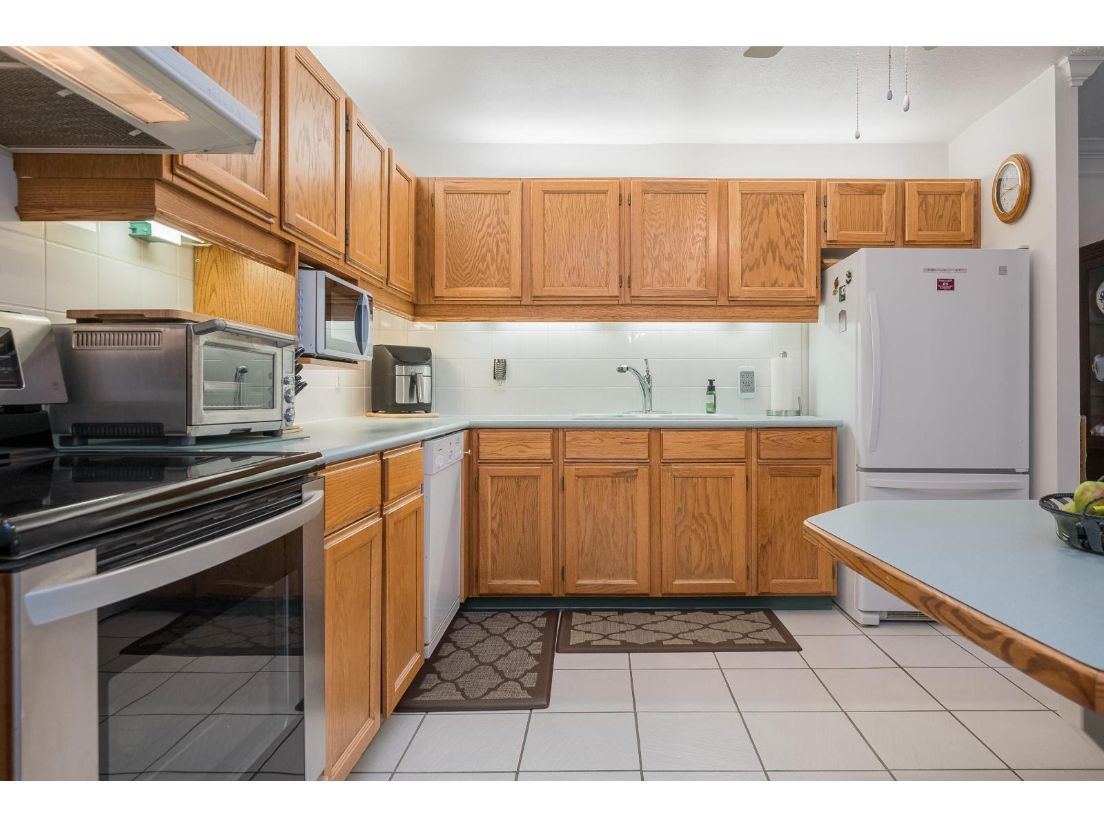 704 1442 Foster Street, White Rock, British Columbia  V4B 3X7 - Photo 11 - R3121446