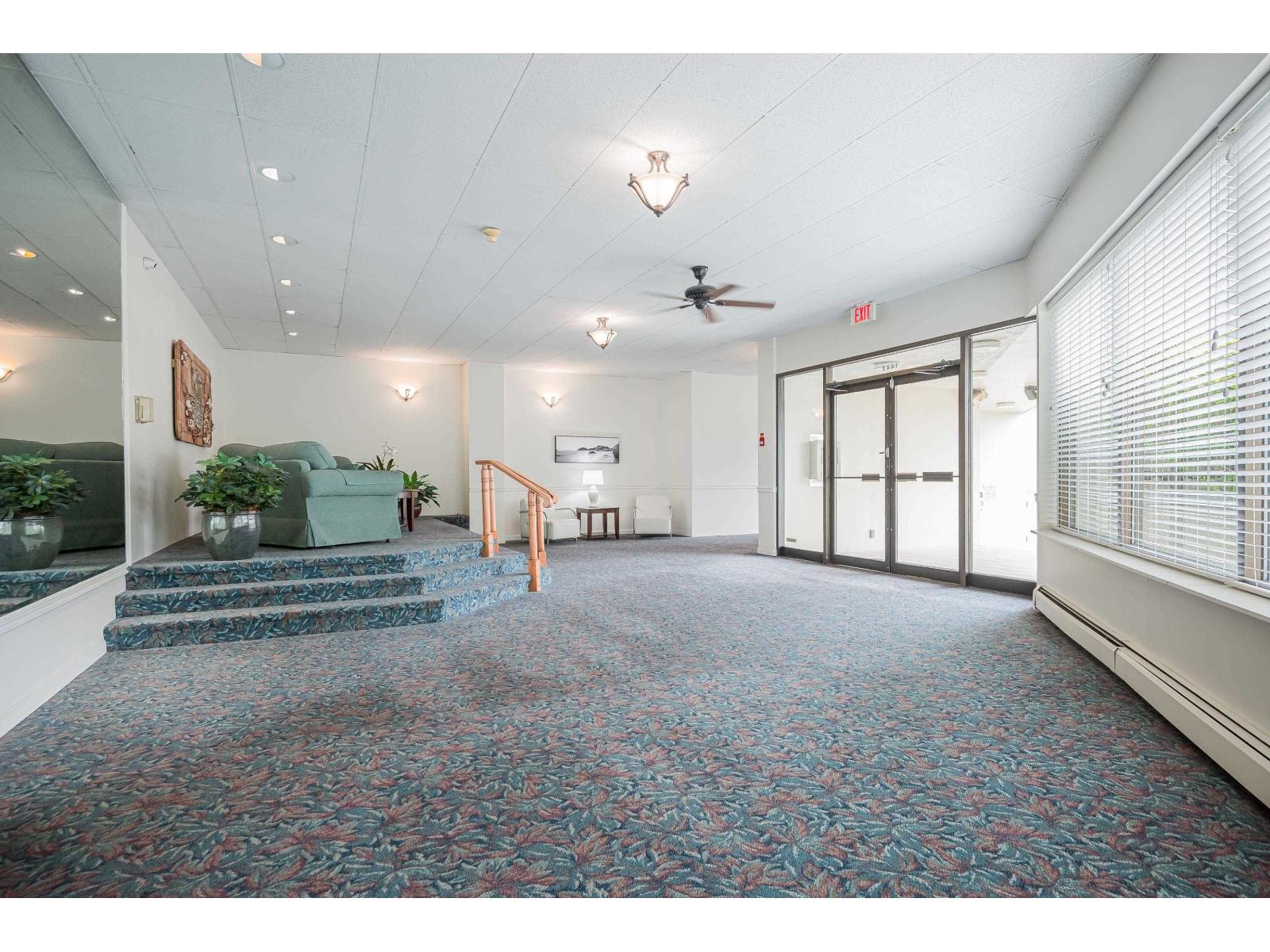 704 1442 Foster Street, White Rock, British Columbia  V4B 3X7 - Photo 4 - R3121446