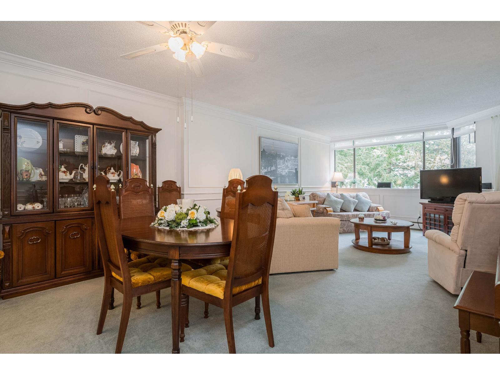 704 1442 Foster Street, White Rock, British Columbia  V4B 3X7 - Photo 5 - R3121446