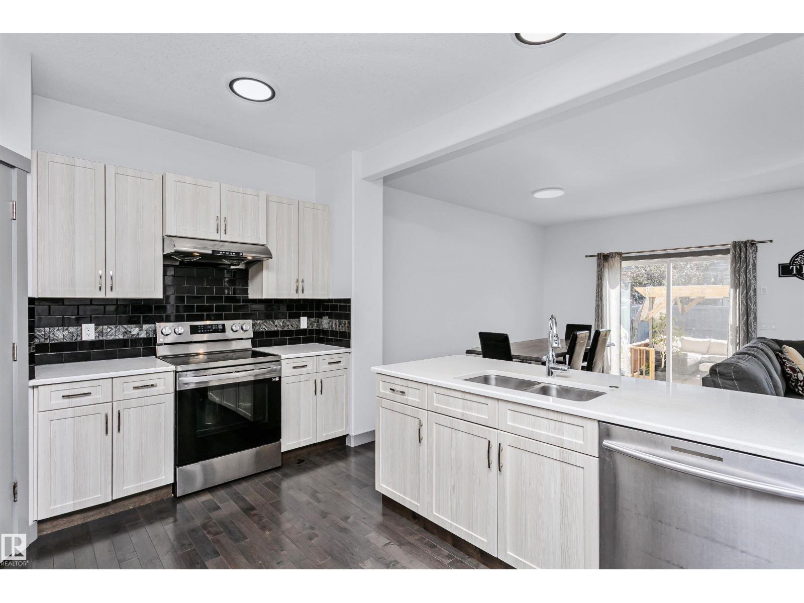 7703 Getty Wd NW, Edmonton, Alberta  T5T 4K9 - Photo 13 - E4472938