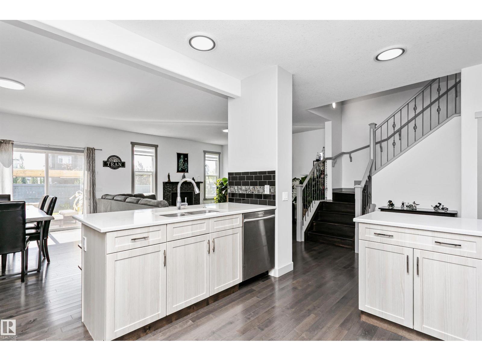 7703 Getty Wd NW, Edmonton, Alberta  T5T 4K9 - Photo 10 - E4472938