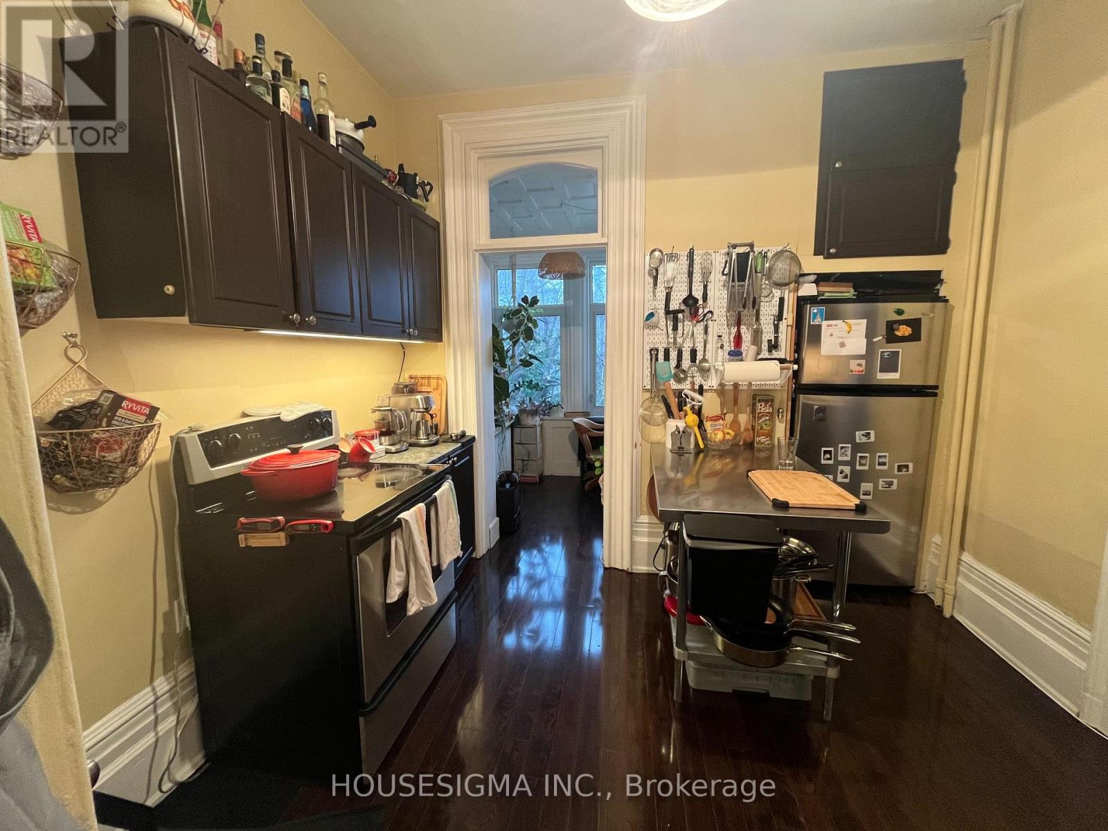Upper #2 - 104 Pembroke Street, Toronto, Ontario  M5A 2N8 - Photo 5 - C13108524