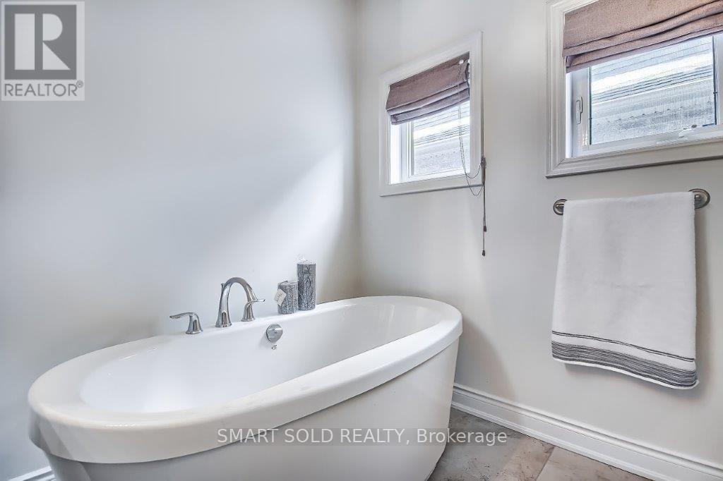 7 Barletta Drive, Vaughan, Ontario  L6A 4H4 - Photo 15 - N13108518