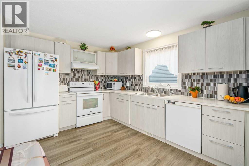 43 Millrise Crescent SW, Calgary, Alberta  T2Y 2H7 - Photo 14 - A2288261