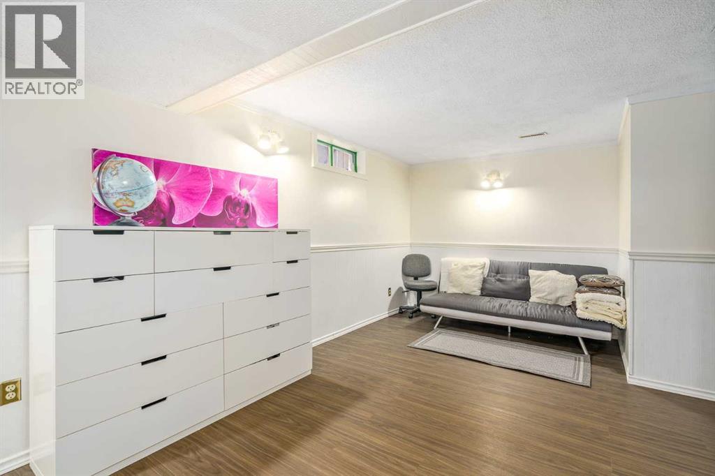43 Millrise Crescent SW, Calgary, Alberta  T2Y 2H7 - Photo 35 - A2288261