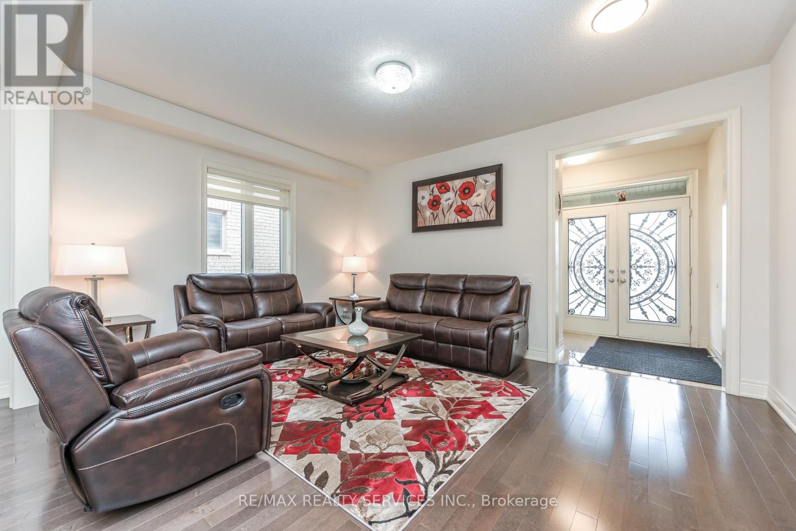 567 Dougall Avenue E, Caledon, Ontario  L7C 3Z4 - Photo 10 - W13108520