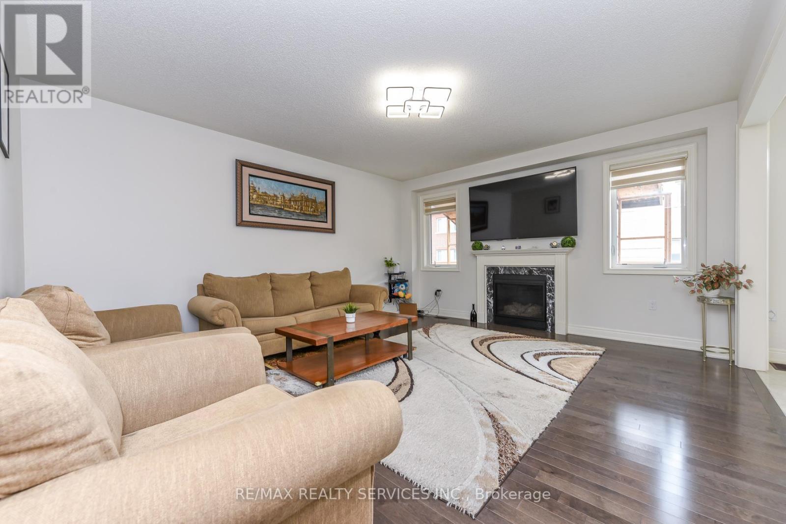 567 Dougall Avenue E, Caledon, Ontario  L7C 3Z4 - Photo 21 - W13108520