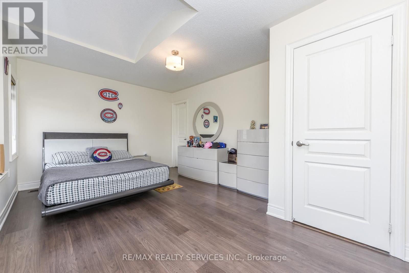 567 Dougall Avenue E, Caledon, Ontario  L7C 3Z4 - Photo 28 - W13108520