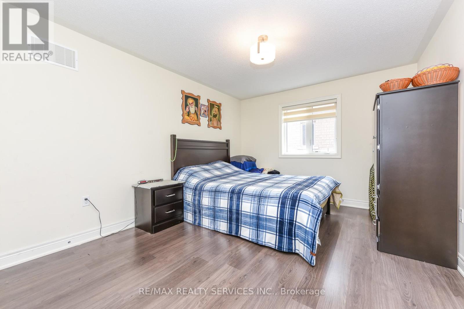 567 Dougall Avenue E, Caledon, Ontario  L7C 3Z4 - Photo 31 - W13108520