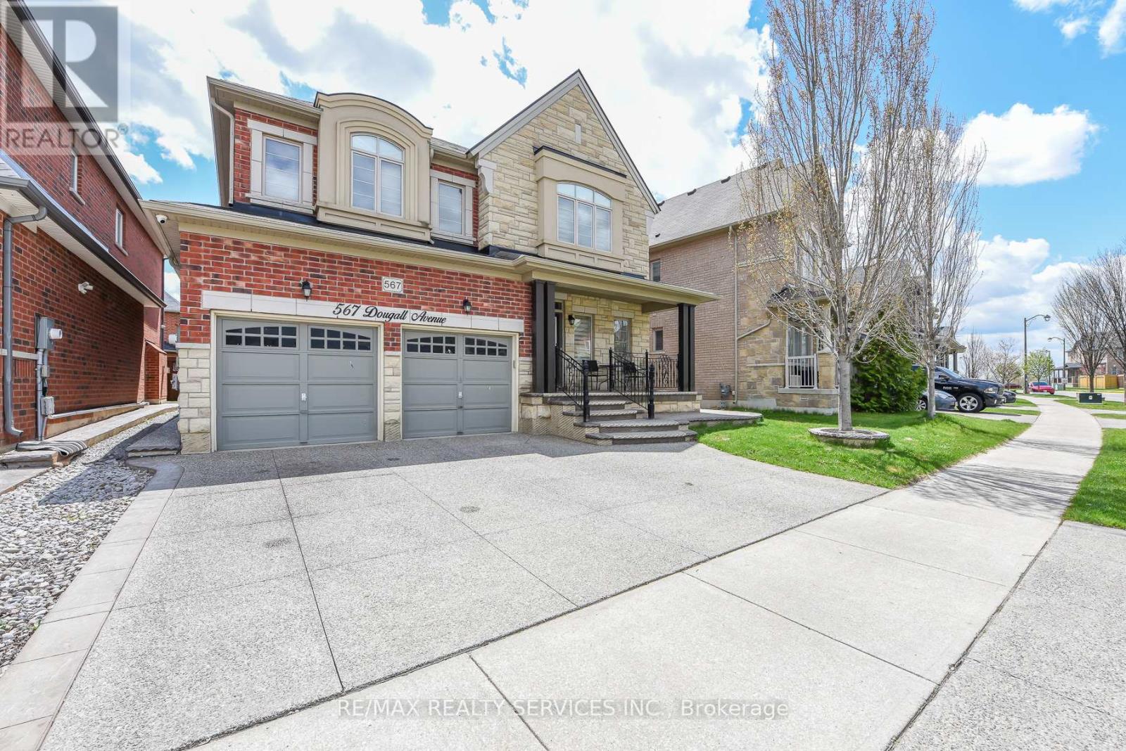 567 Dougall Avenue E, Caledon, Ontario  L7C 3Z4 - Photo 4 - W13108520