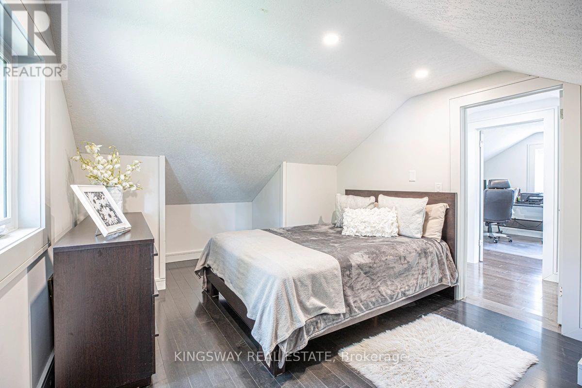 850 Isobel Avenue, Georgina, Ontario  L4P 3E9 - Photo 35 - N13108512