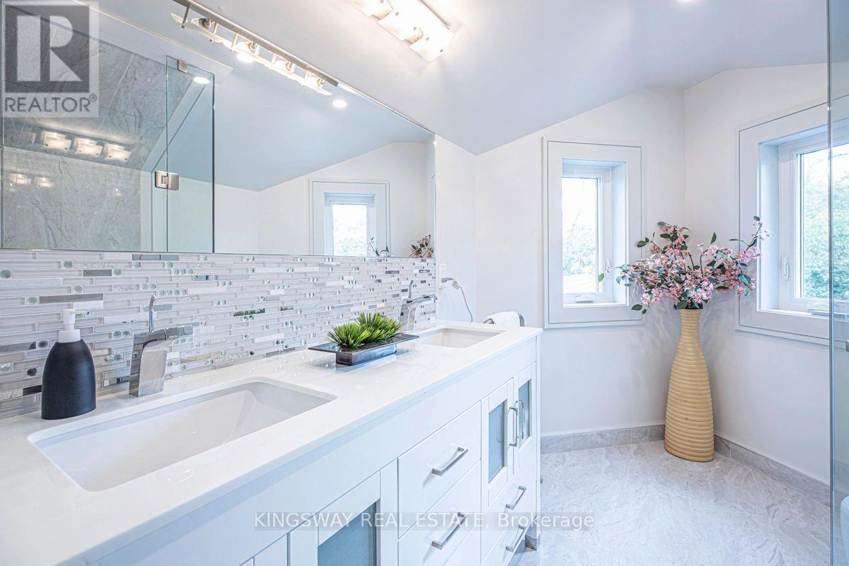 850 Isobel Avenue, Georgina, Ontario  L4P 3E9 - Photo 37 - N13108512