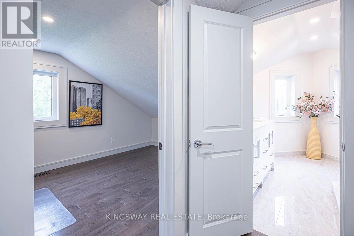 850 Isobel Avenue, Georgina, Ontario  L4P 3E9 - Photo 36 - N13108512