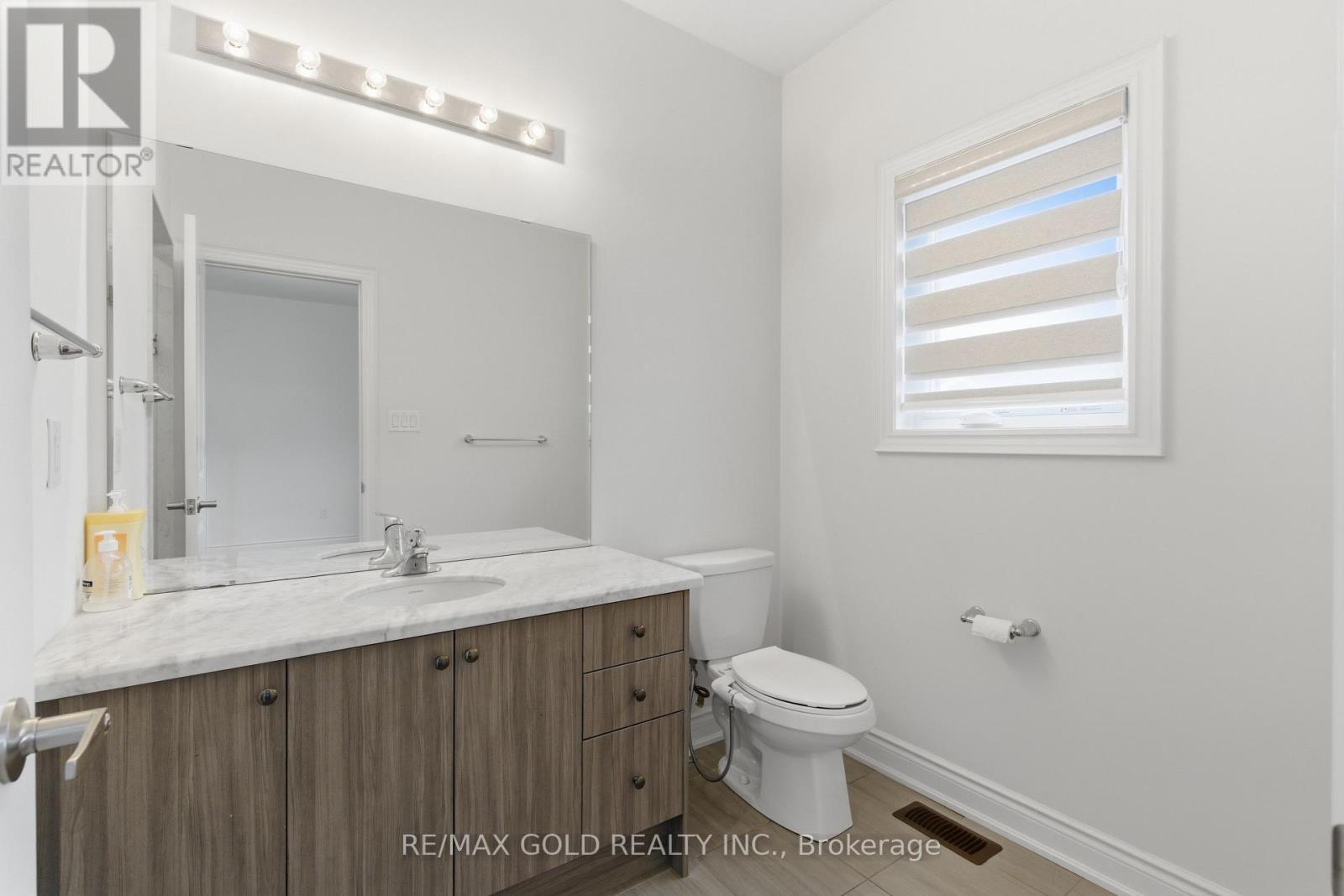 32 Dotchson Avenue, Caledon, Ontario  L7C 4G6 - Photo 22 - W13097154