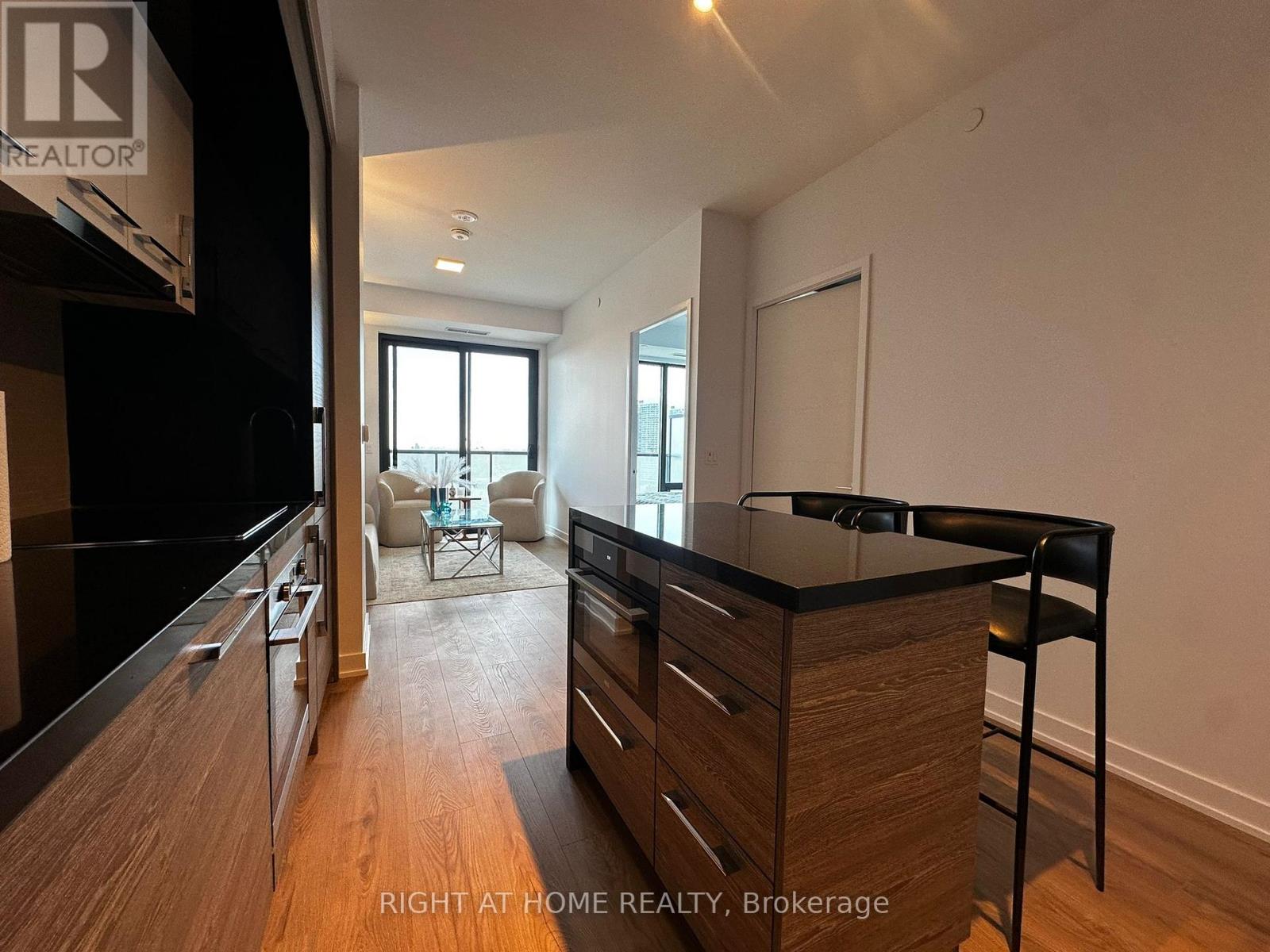 2212 - 29 Green Trail Court, Toronto, Ontario  M2K 0J9 - Photo 6 - C13108548