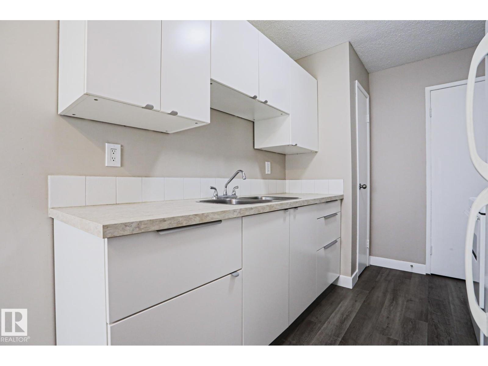 #118 7220 144 Av Nw, Edmonton, Alberta  T5C 3E4 - Photo 5 - E4486913