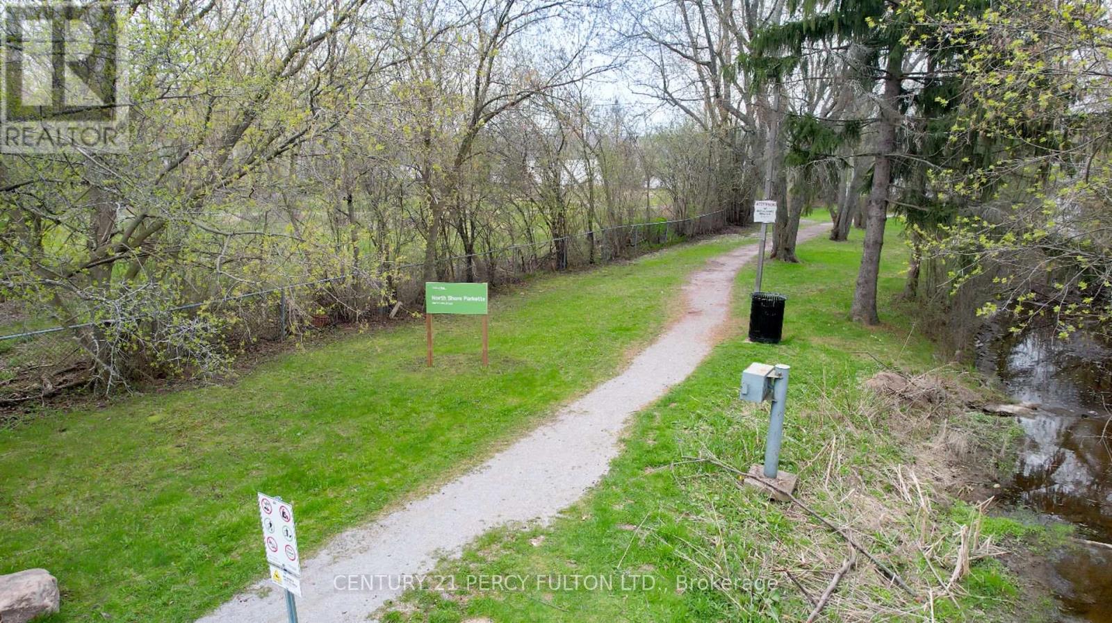 595 North Lake Road, Richmond Hill, Ontario  L4E 3B9 - Photo 21 - N13103278