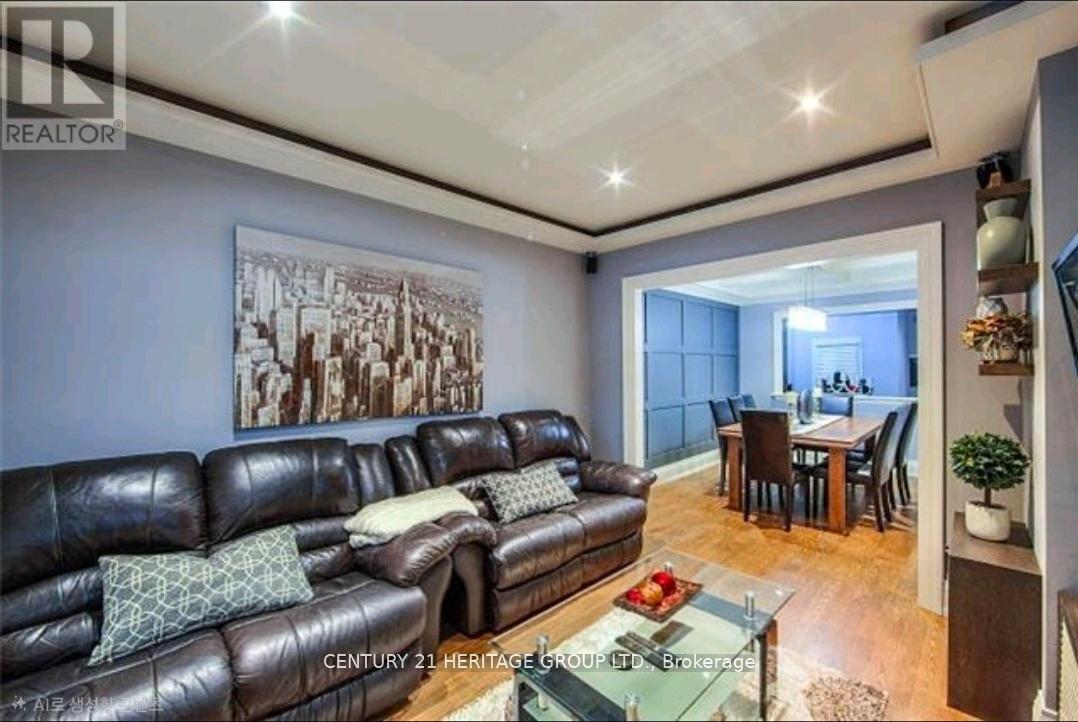 Main - 46 Mahoney Avenue, Toronto, Ontario  M6M 2H4 - Photo 5 - W13108560