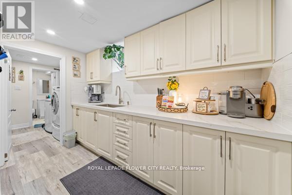 15 Jasper Crescent, Brampton, Ontario  L6S 1W8 - Photo 37 - W13108586