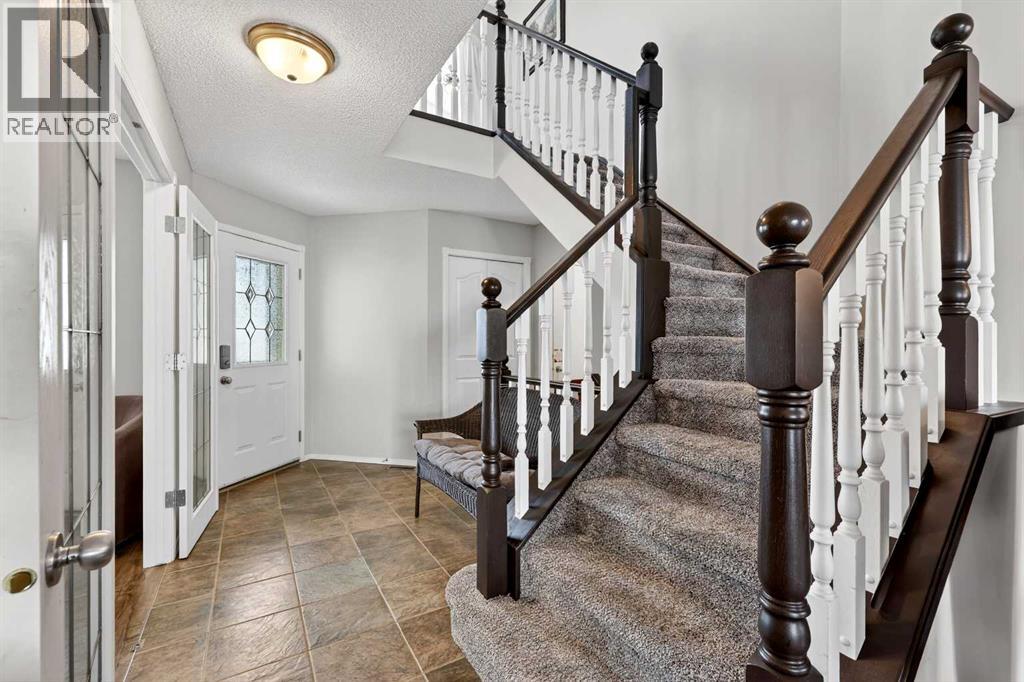 133 Cove Court, Chestermere, Alberta  T1X 1J4 - Photo 17 - A2309702