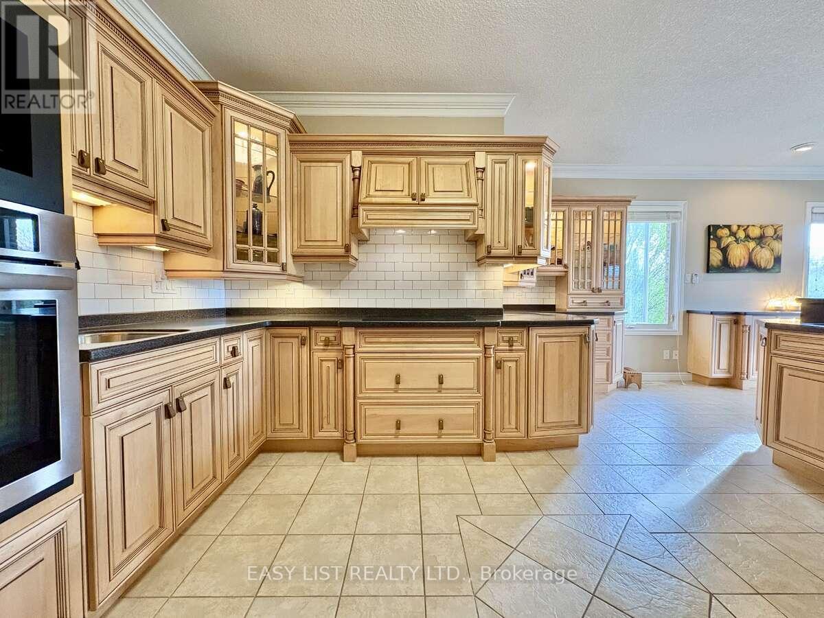 1193 Thornley Street, London South, Ontario  N6K 4V5 - Photo 2 - X13108552