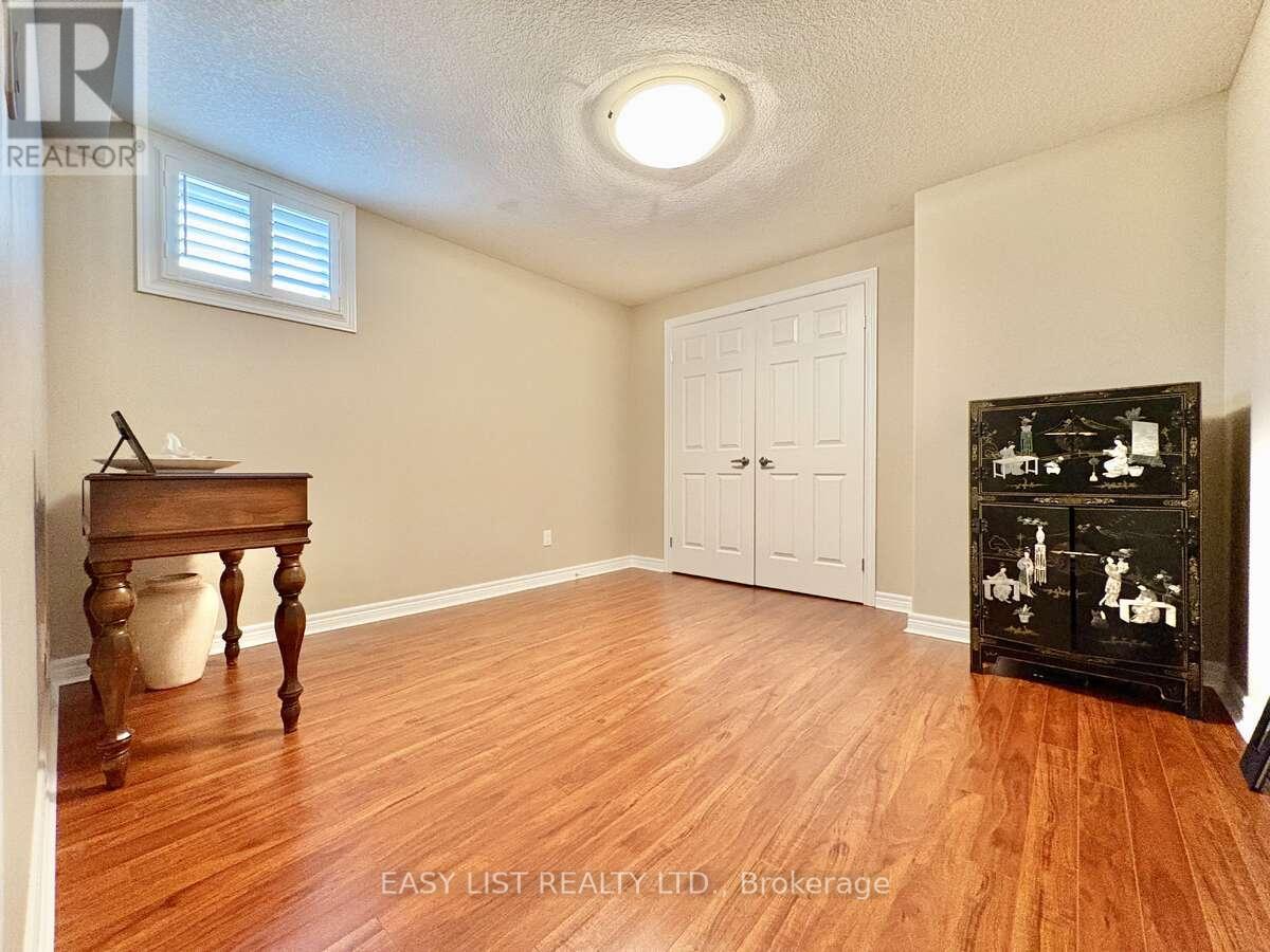 1193 Thornley Street, London South, Ontario  N6K 4V5 - Photo 26 - X13108552