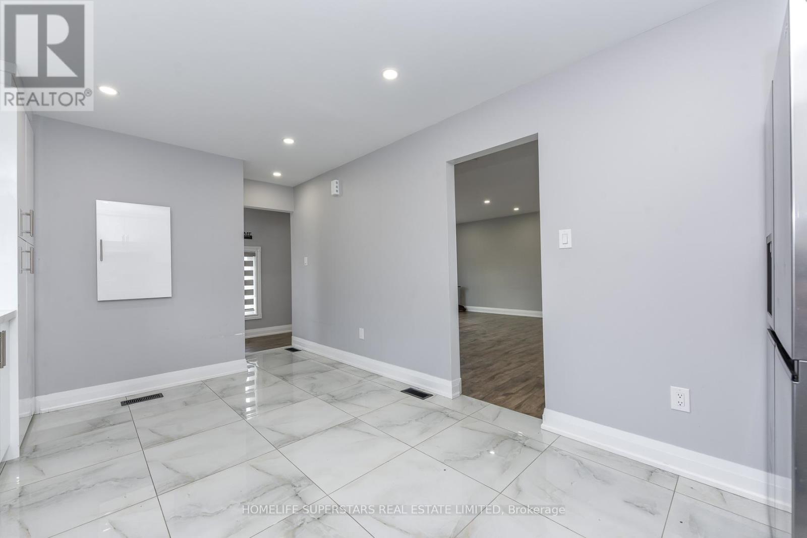 47 Jade Crescent, Brampton, Ontario  L6S 3G9 - Photo 12 - W13103014