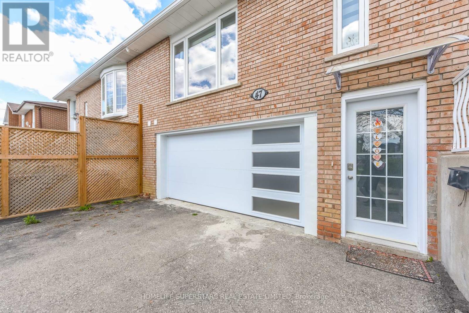 47 Jade Crescent, Brampton, Ontario  L6S 3G9 - Photo 8 - W13103014