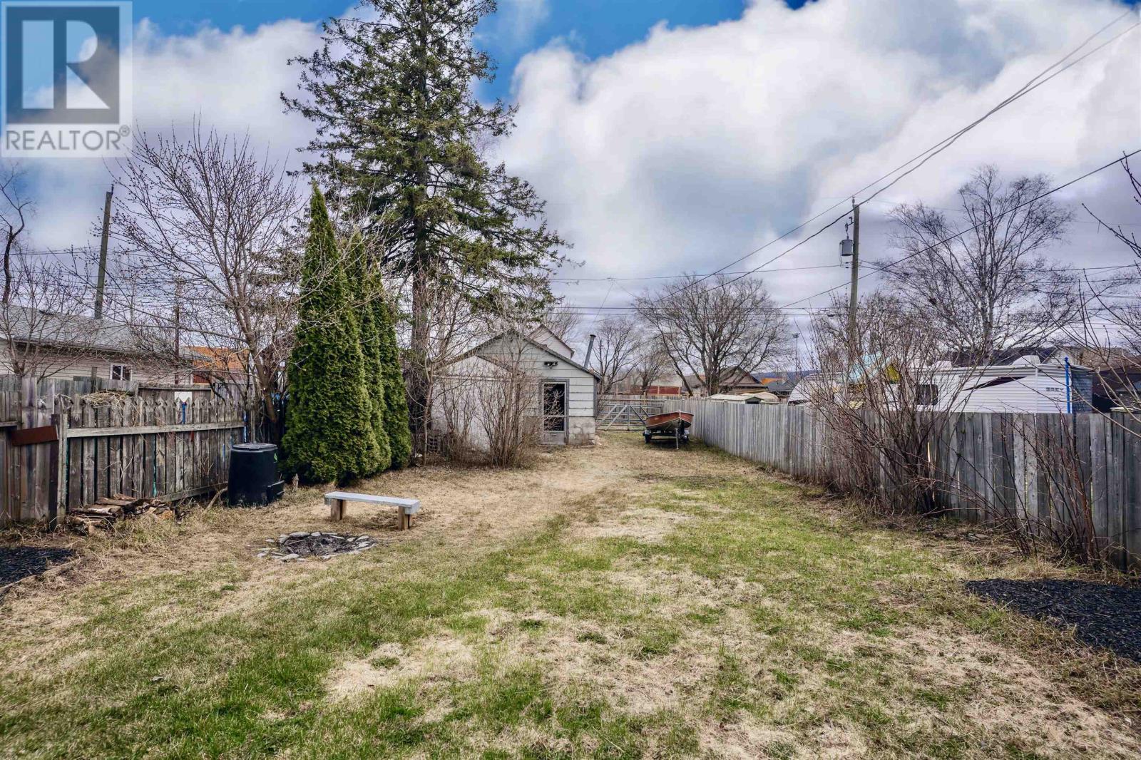 492 Brock St E, Thunder Bay, Ontario  P7E 4H7 - Photo 37 - TB2600941