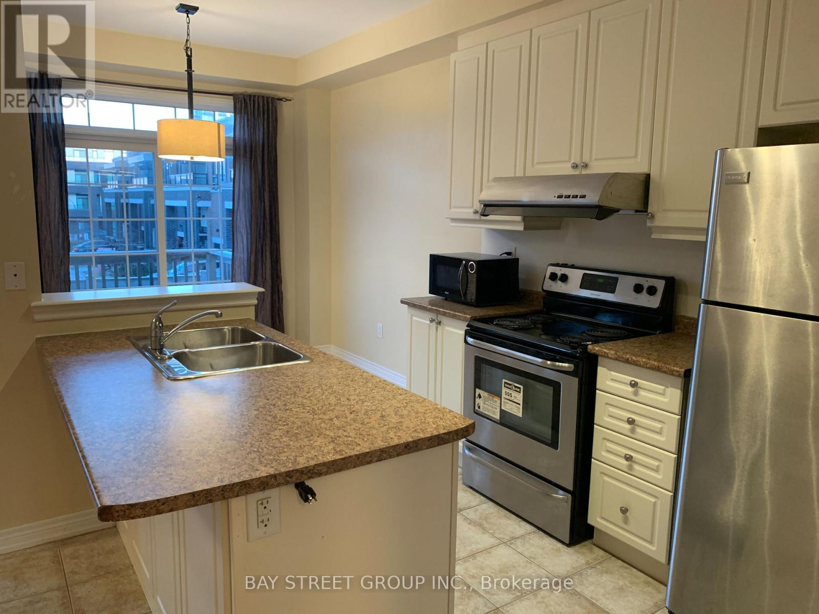 87 Hammersley Boulevard, Markham, Ontario  L6E 0L1 - Photo 7 - N13108608