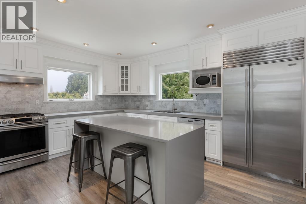 Main 5140 Sperling Avenue, Burnaby, British Columbia  V5E 2T4 - Photo 13 - R3120084