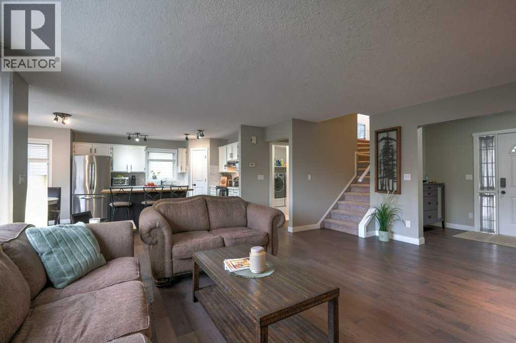 121 Chaparral Way Se, Calgary, Alberta  T2X 3J9 - Photo 9 - A2309444