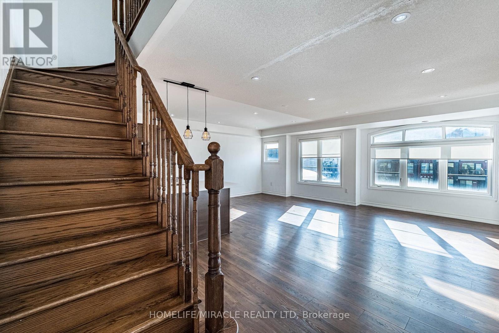 98 - 200 Veterans Drive, Brampton, Ontario  L7A 4S6 - Photo 8 - W13108606