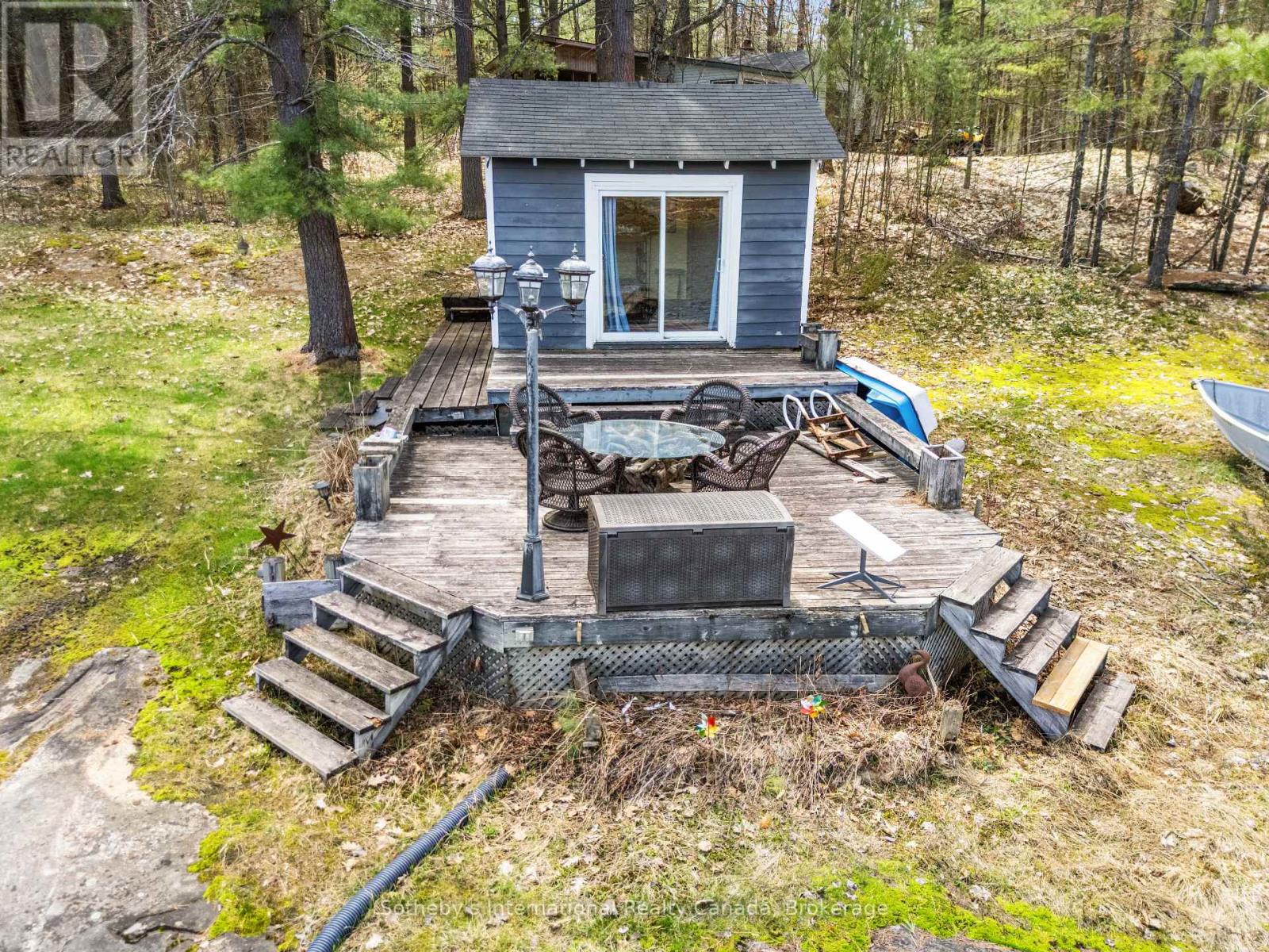 9492 Go Home Lake Shore, Georgian Bay, Ontario  P0C 1H0 - Photo 27 - X12752722