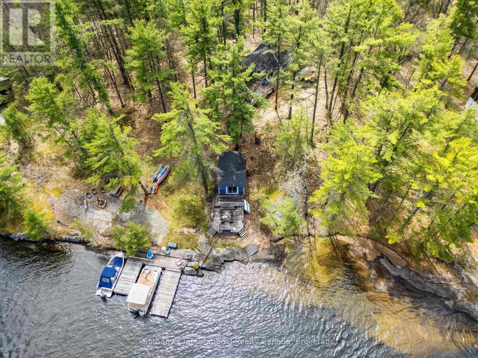 9492 Go Home Lake Shore, Georgian Bay, Ontario  P0C 1H0 - Photo 47 - X12752722