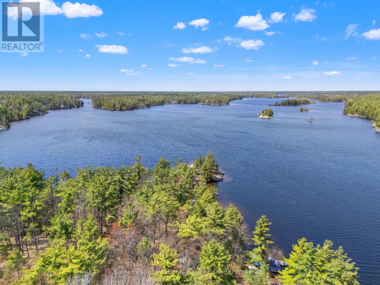 9492 Go Home Lake Shore, Georgian Bay, Ontario  P0C 1H0 - Photo 50 - X12752722