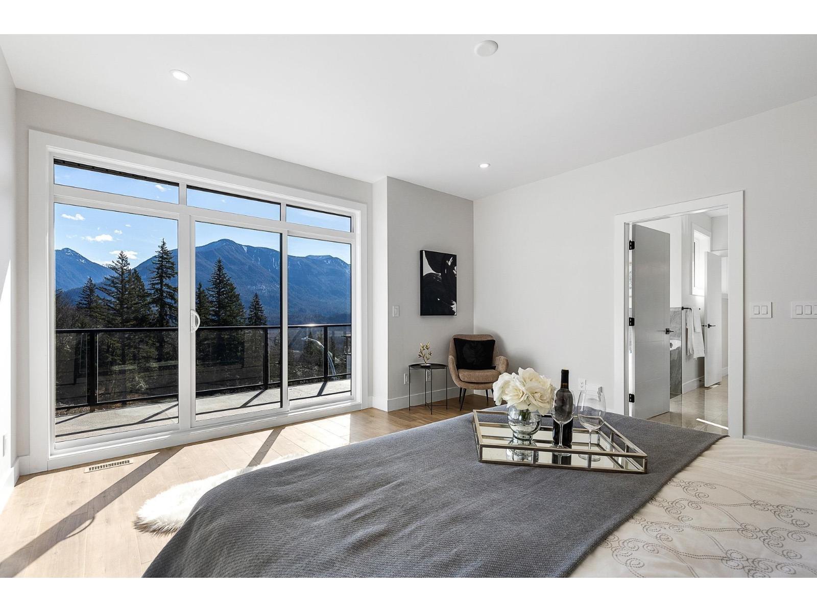 46143 Crestview Drive, Promontory, Chilliwack, British Columbia  V2R 6G4 - Photo 22 - R3093478