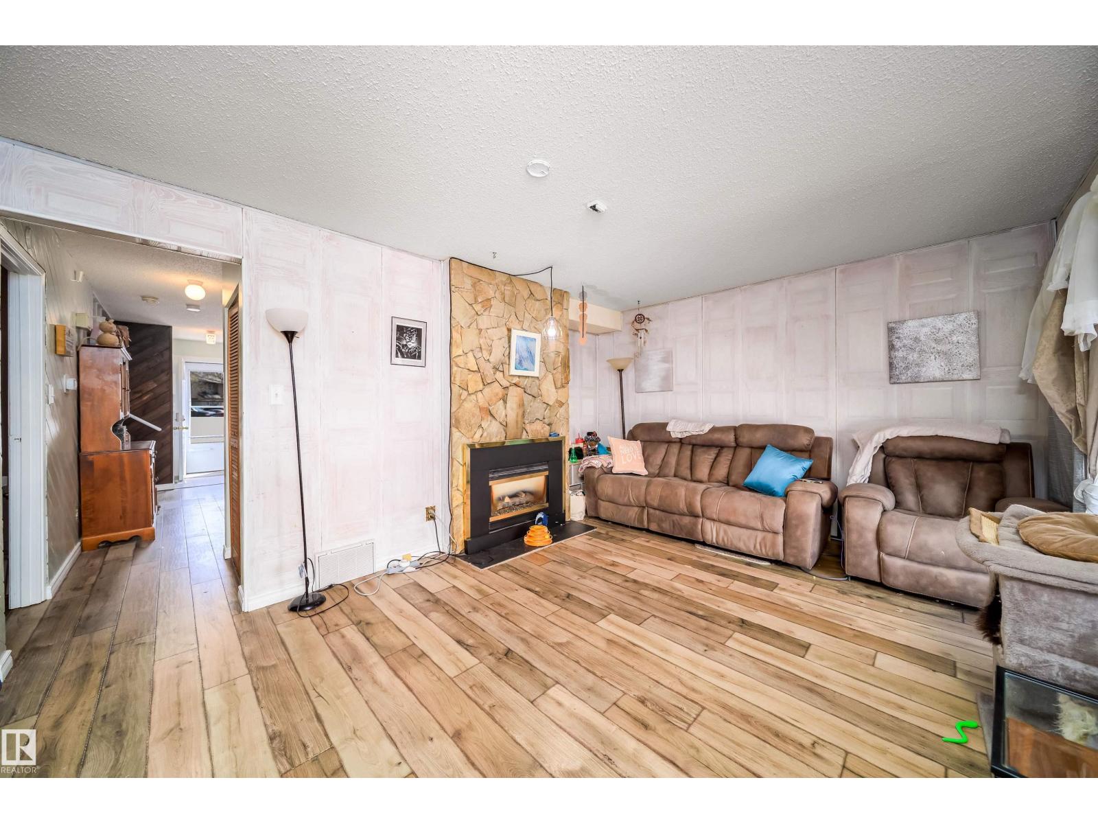 3217 142 Av Nw Nw, Edmonton, Alberta  T5Y 1H9 - Photo 14 - E4486917