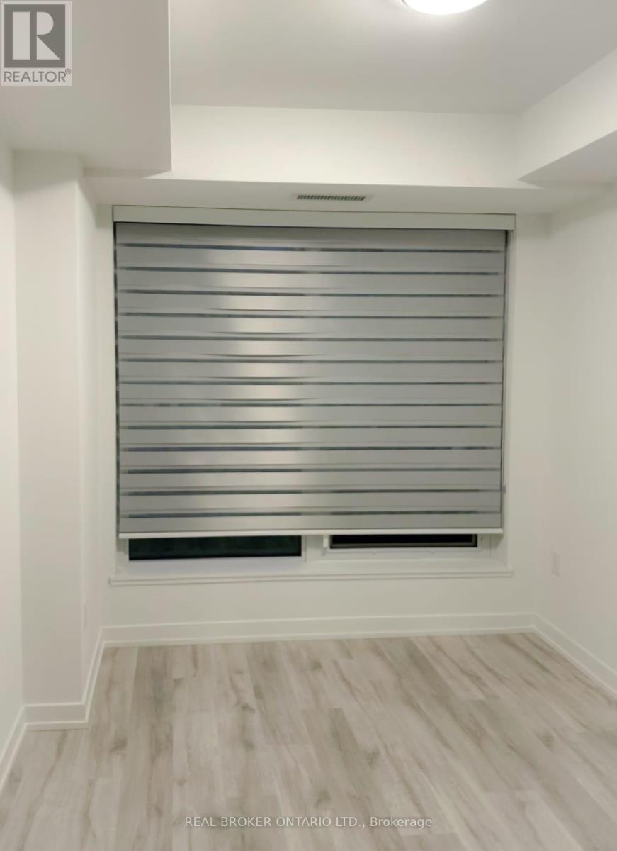 S518 - 8 Olympic Garden Drive, Toronto, Ontario  M2M 4E7 - Photo 2 - C13108622