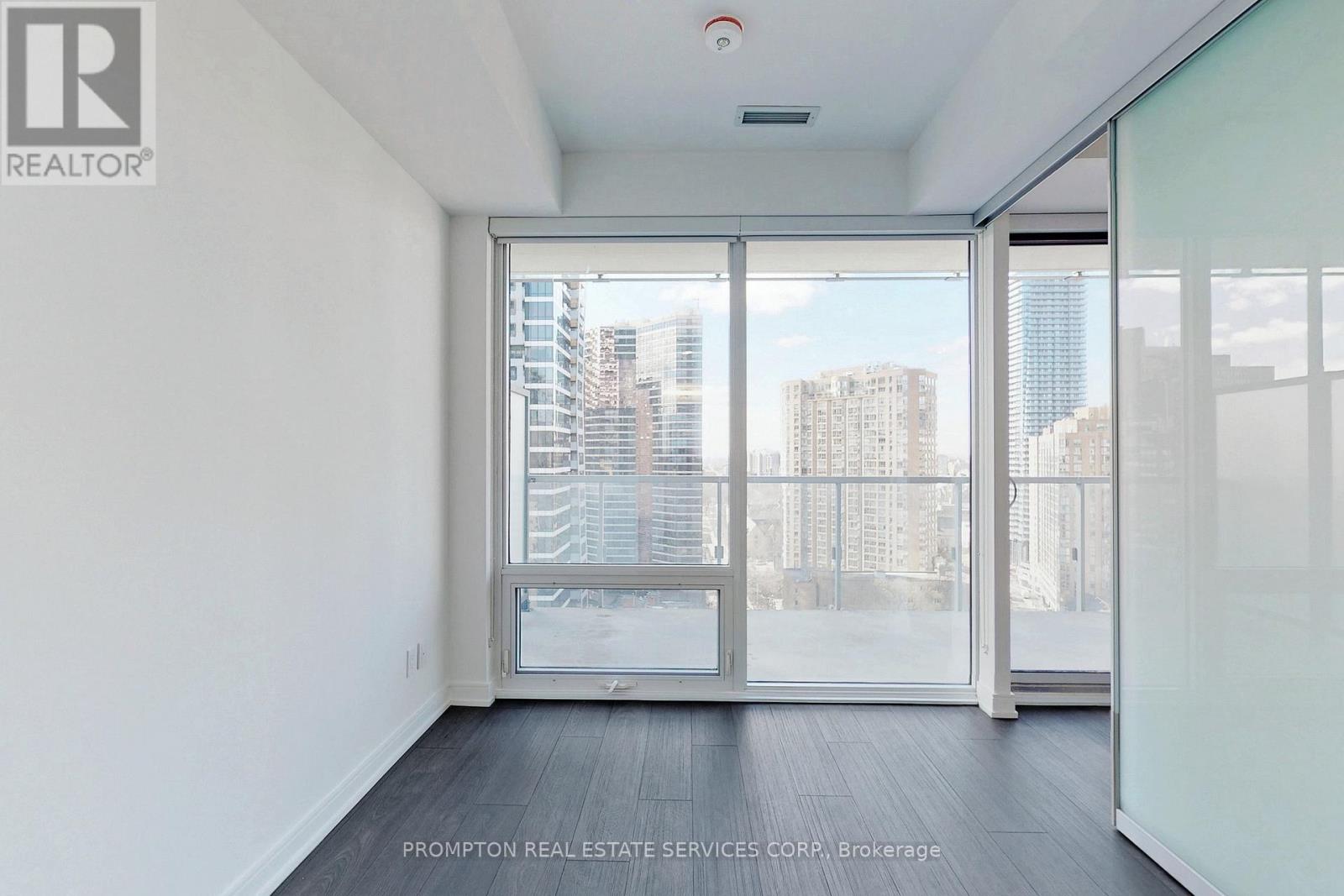 1010 - 3 Gloucester Street, Toronto, Ontario  M4Y 0C6 - Photo 12 - C13108634