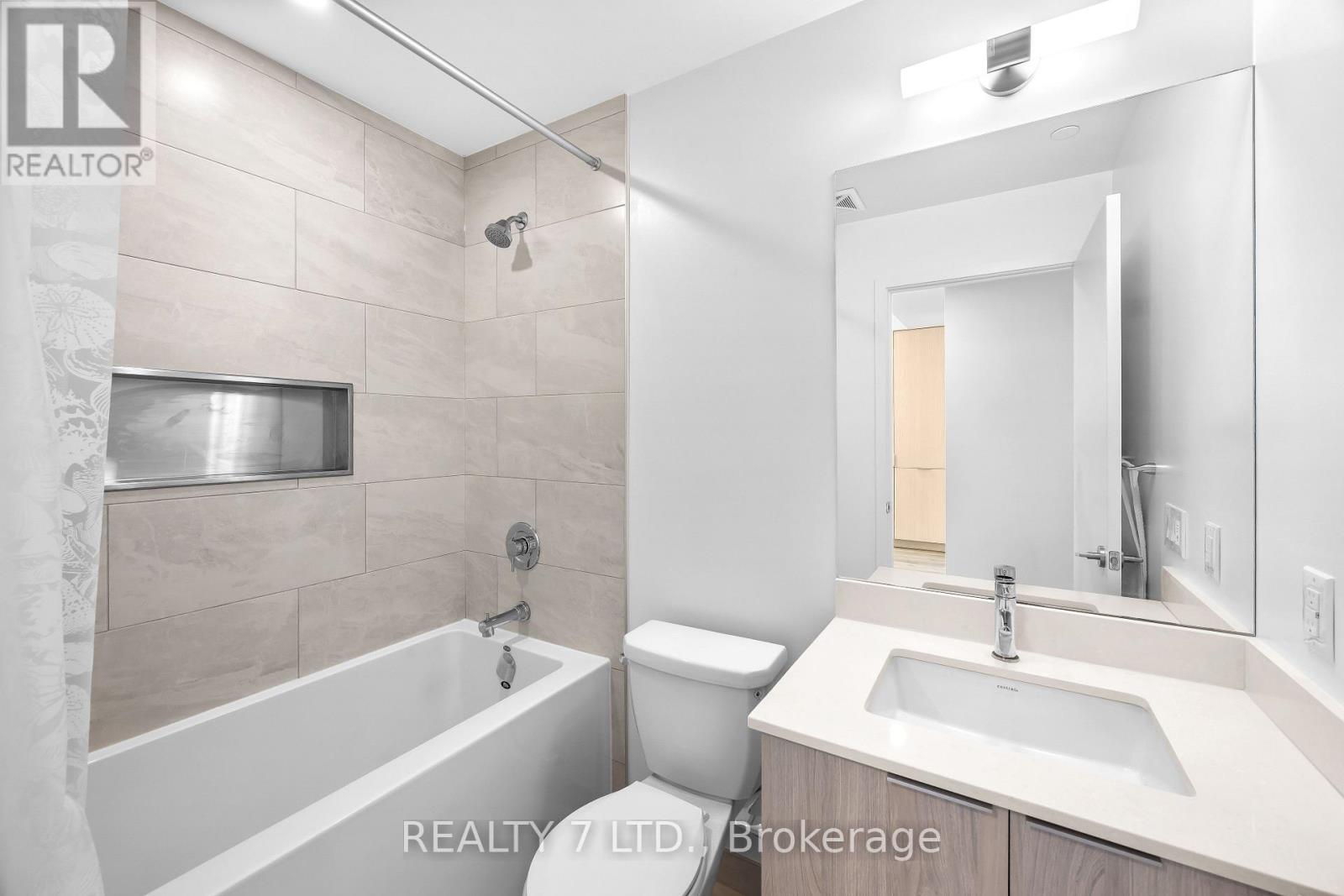 4107 - 395 Square One Drive, Mississauga (City Centre), Ontario  L5B 0P6 - Photo 21 - W13108624