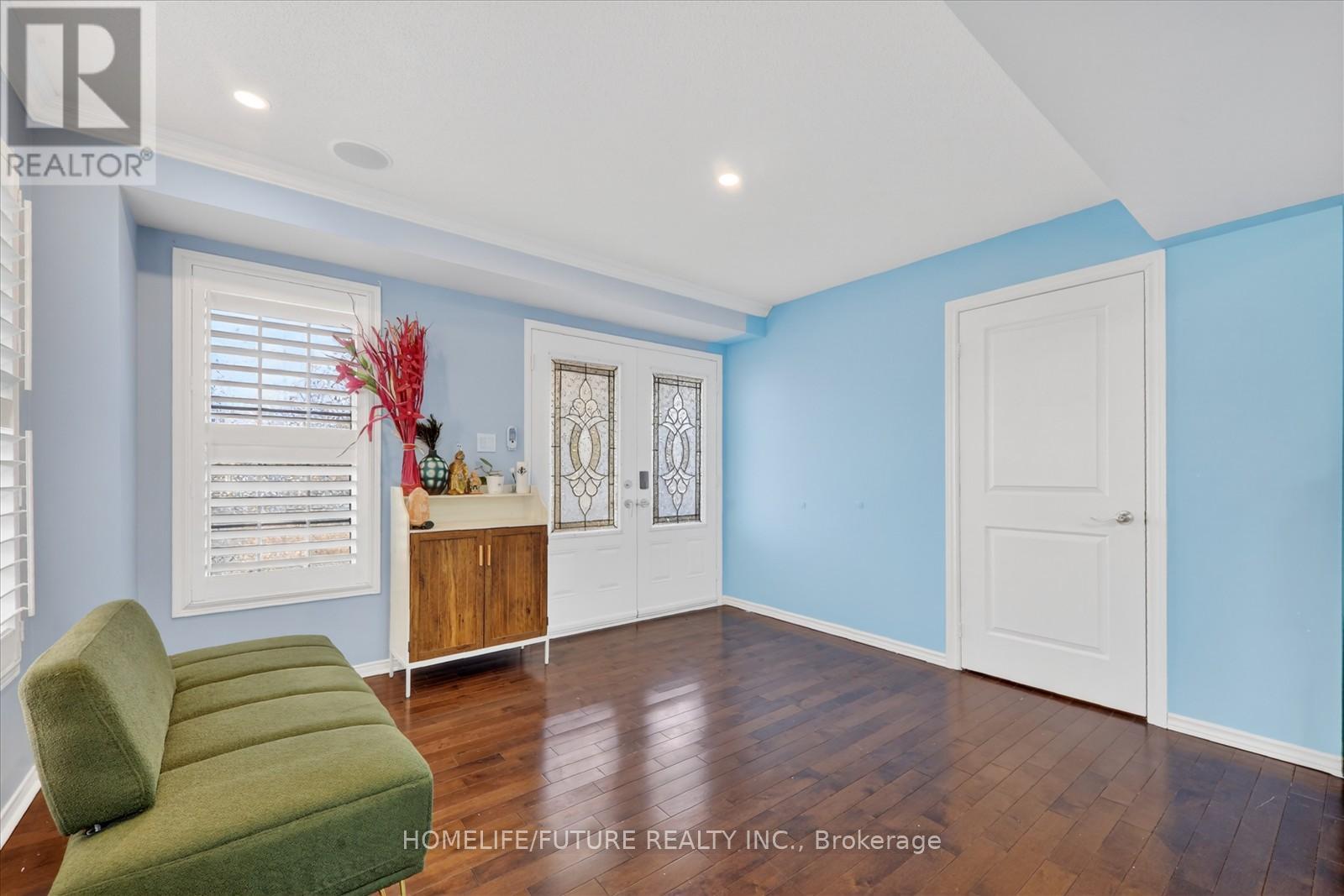 128 Barnham Street, Ajax, Ontario  L1Z 0K7 - Photo 9 - E13108636