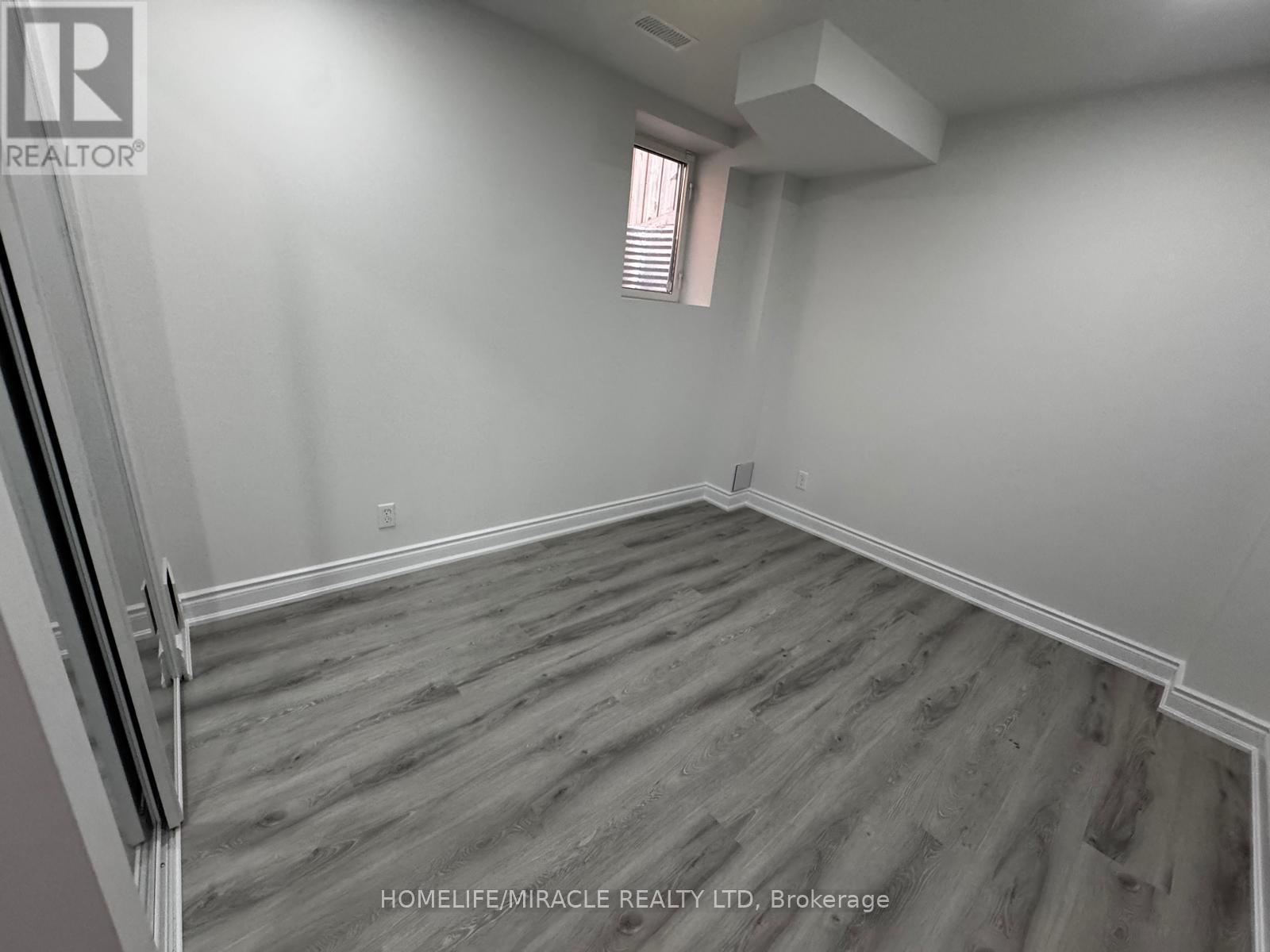 46 Meadowlark Drive, Halton Hills, Ontario  L7G 6N5 - Photo 3 - W13108632
