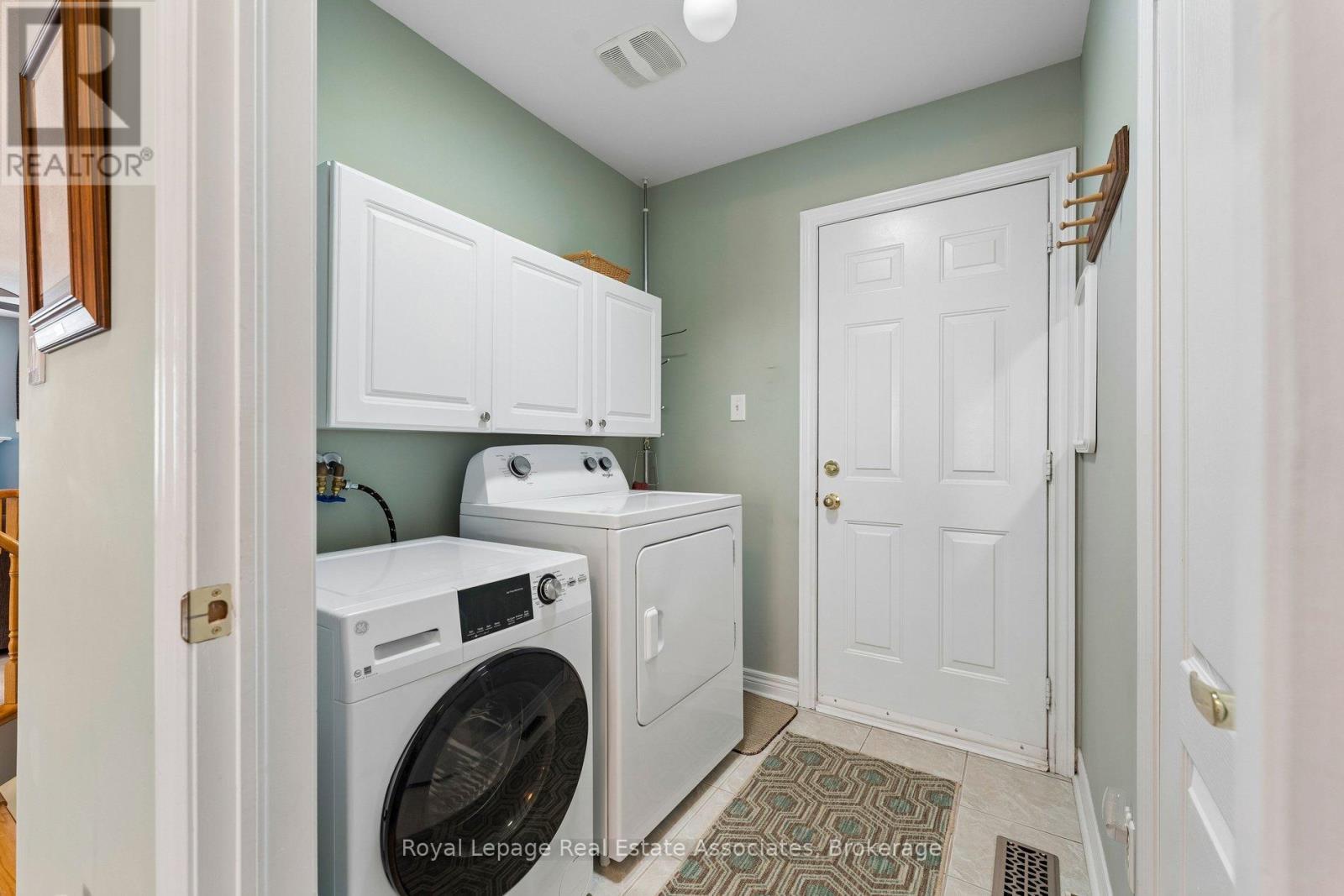 9 Falconwood Place, Brampton, Ontario  L6R 3J3 - Photo 36 - W13108640